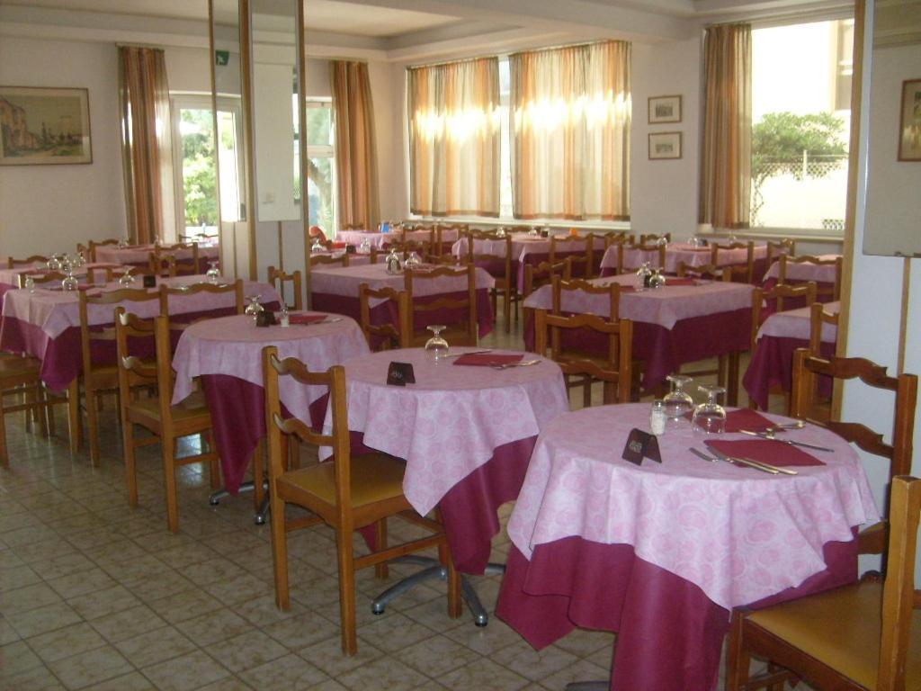 Hotel Bel Air Rivazzurra Di Rimini ภายนอก รูปภาพ