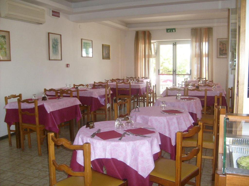 Hotel Bel Air Rivazzurra Di Rimini ภายนอก รูปภาพ